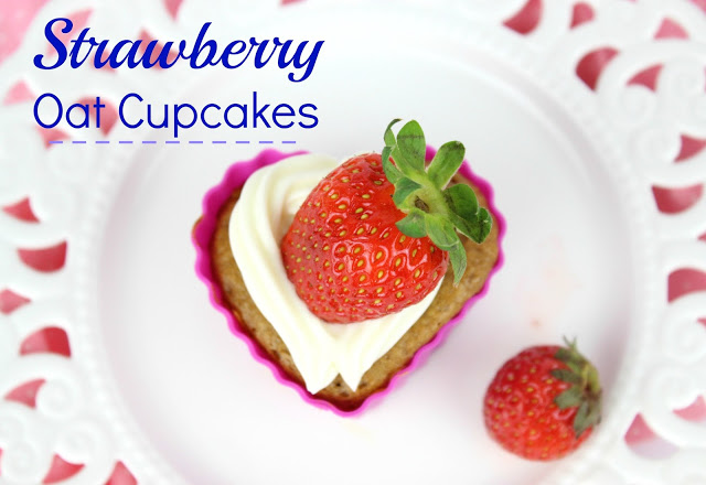 Υγιεινά Κεικάκια με Βρώμη και Φρέσκιες Φραουλες