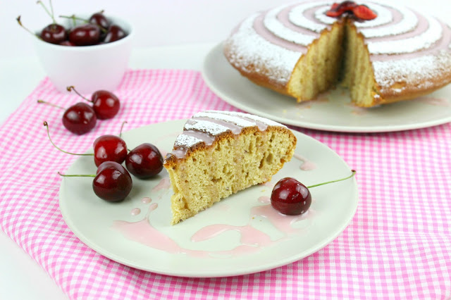 Κέικ Με Κεράσια!