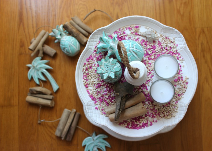 DIY Καλοκαιρινή Διακόσμηση με Ξύλινο Δίσκο Σερβιρίσματος